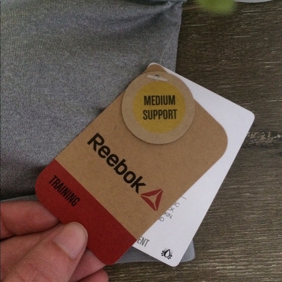 NWT 💨 Reebok High Speed Bra - Picture 3 of 3